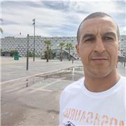 Soy Profesor de Árabe Nativo doy clases a diferentes edades de una manera pedagógica